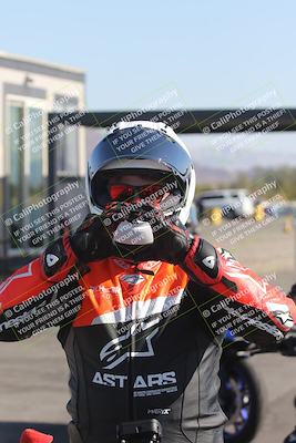 media/Oct-13-2025-Moto Forza (Mon) [[a66d839500]]/1-Around the Pits/